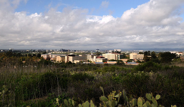 Image of UCI campus and surrounding environment