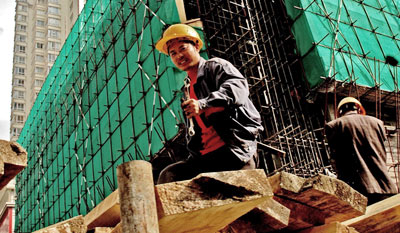 Image of construction workers in China by bvr