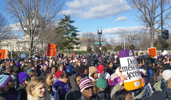 Crowd at Abortion Rights rally March 2, 2016 w/White House in background